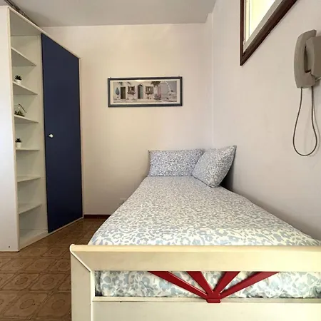 Διαμέρισμα With Side Sea View *