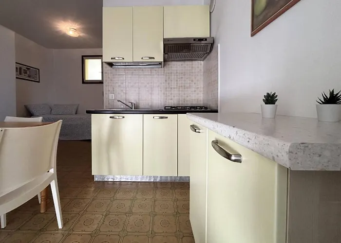 Apartmán With Side Sea View *